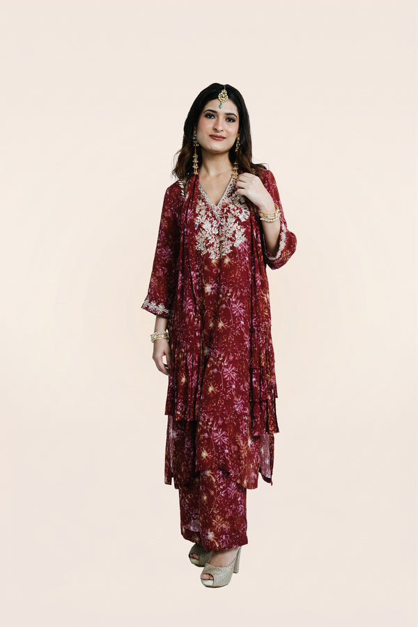 Classic Kameez Set With Layered Stole